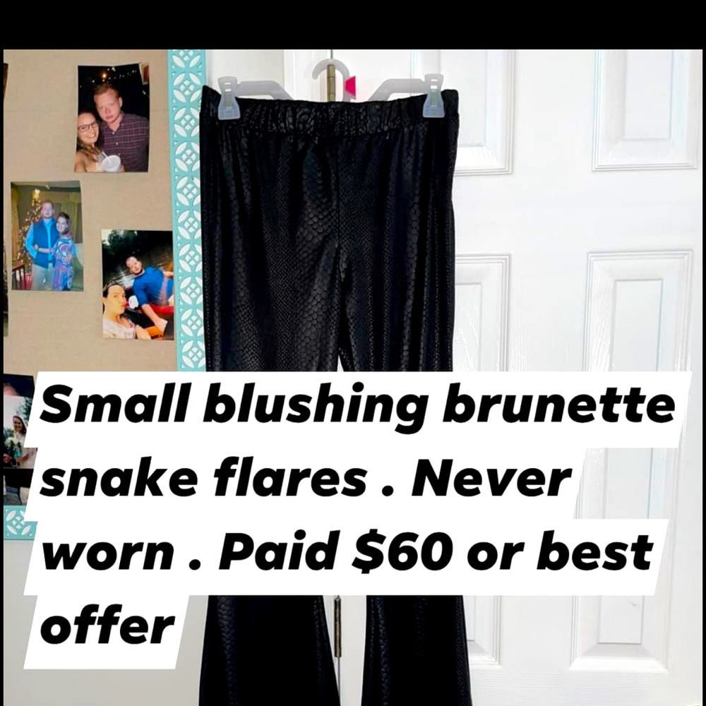 Black small flare pants . Stretchy